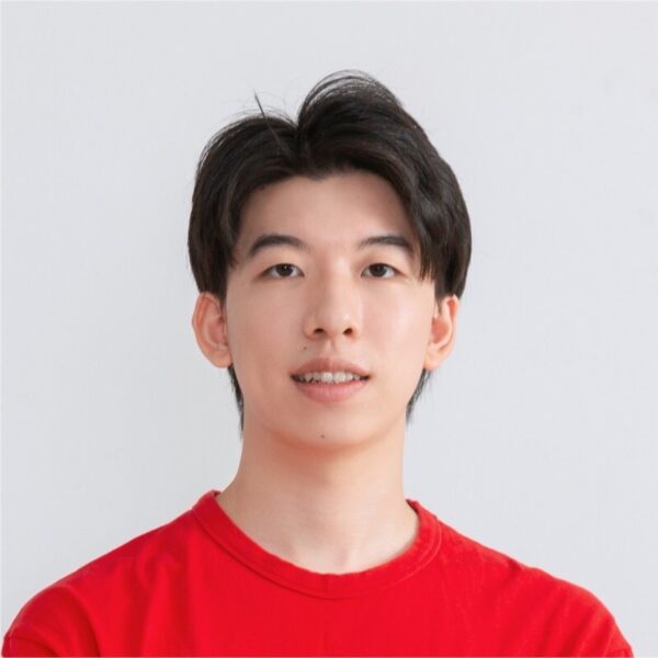 Portrait photo: Haocheng
Liu